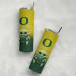 oregon-ducks-yoda-smile-green-skinny-tumbler-best-selling-1.webp