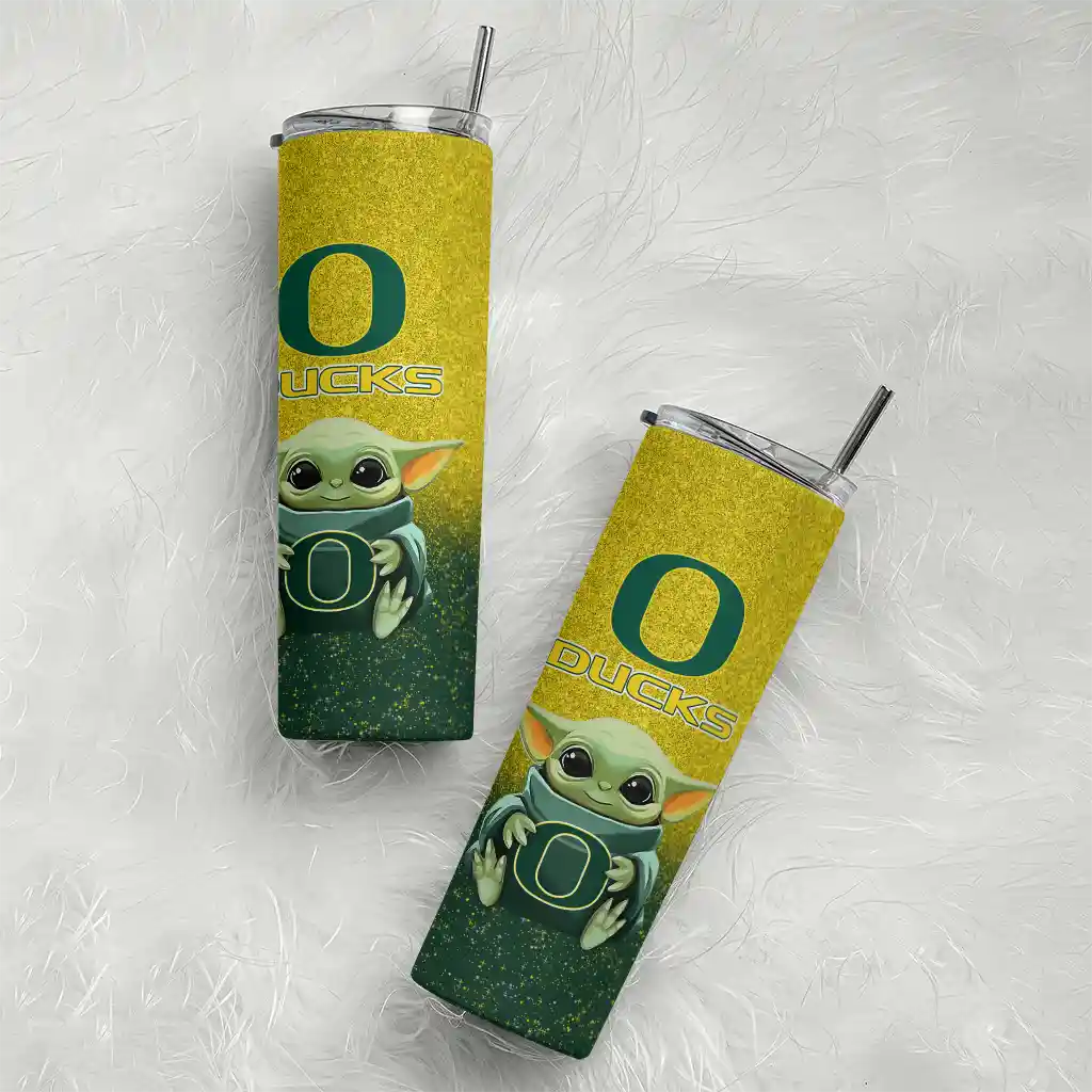 oregon-ducks-yoda-smile-green-skinny-tumbler-top-rated.webp