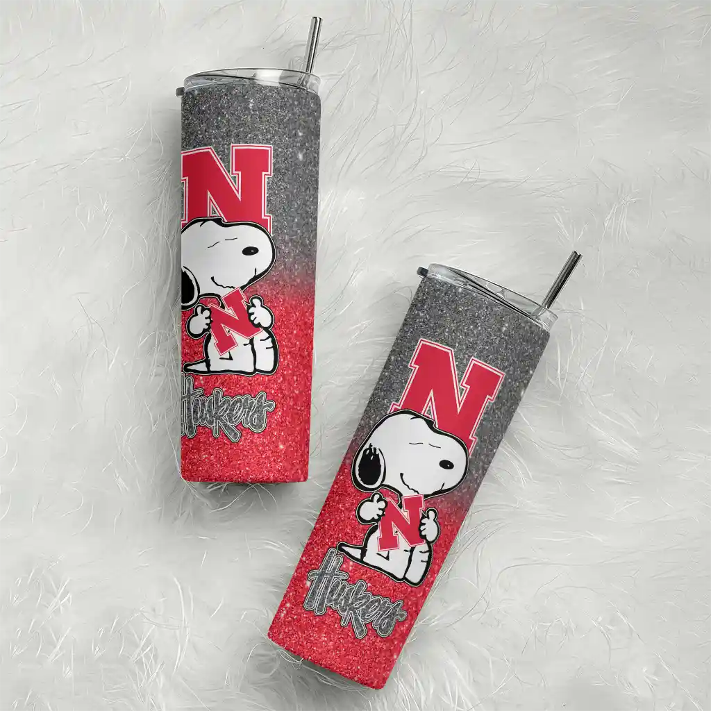 personalized-nebraska-cornhuskers-snoopy-attitude-red-skinny-tumbler-top-rated.webp